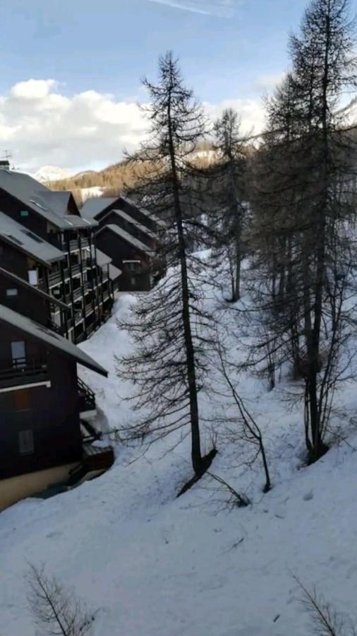 Le Hameau Des Ecrins Apartamento Narreyroux Exterior foto